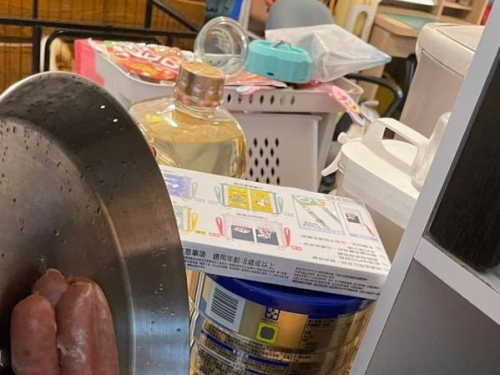 用電鍋蒸香腸打開竟消失不見 女嚇壞：鬼月鬧鬼？