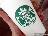 星巴克女神化身鋼鐵人，我沒看錯吧？