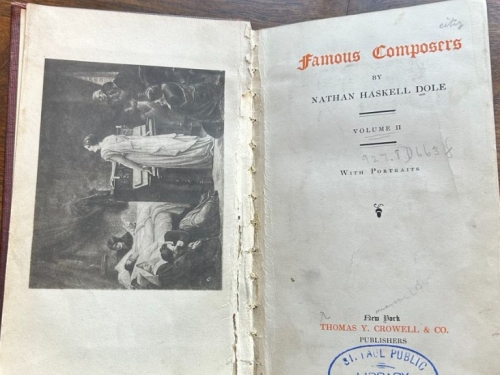 逾期超過1世紀！這本書1919年借出 歸還時成古董