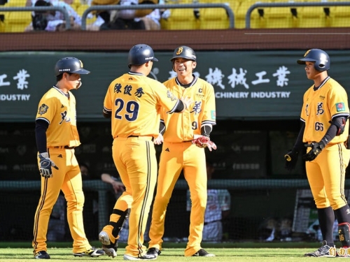 中職》神奇！挨5轟仍贏球 兄弟終結近5年最長連敗