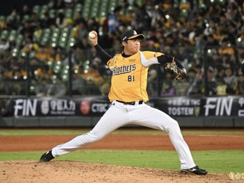 中職》平野讚嘆2次「素晴らしい」的菜鳥 明言想競爭終結者