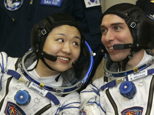 人類無法離開地球？宇航員太空飛行前後，腦室擴大、腦脊液增多