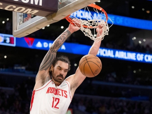 NBA》自由市場頂級中鋒-1 火箭3年11.5億續約7呎長人「水行俠」