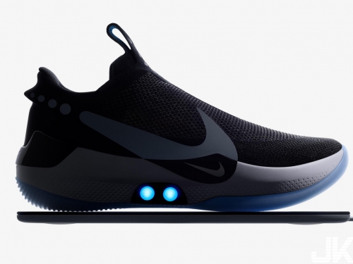 《回到未來》現在實現？Nike Adapt BB 自動綁帶籃球鞋即將發售 價格竟比一代便宜一半！