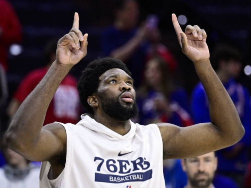 NBA》連敗2年終於獲獎 恩比德說出MVP感言