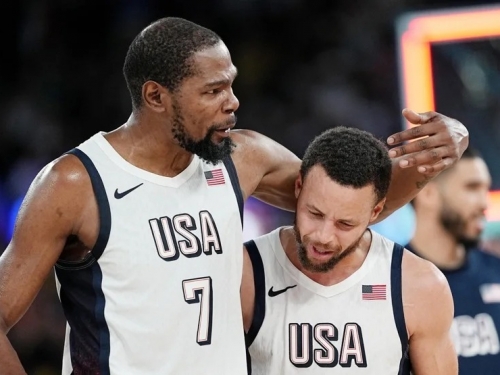 奧運男籃》柯瑞36分助美國逆轉塞爾維亞 KD：今晚神與他同在