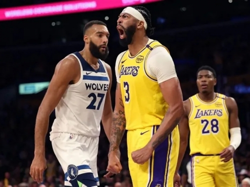 NBA》戴維斯笑稱詹皇紀錄夜終於贏球 自認有DPOY水準