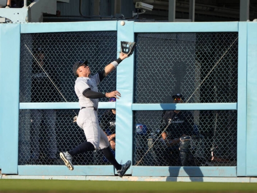 MLB》隊長賈吉昨接殺撞門後受傷缺陣 洋基力克道奇奪2連勝
