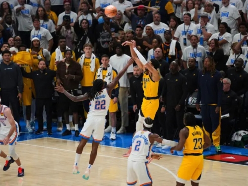 NBA》Haliburton絕殺為何不投三分球？專家分析：此刻「2大於3」