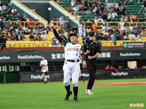 中職》洪總許願 「希望執教能達到3000場」