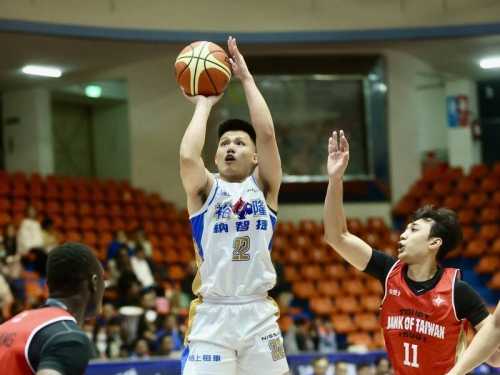 SBL》假球風暴後裕隆新陣容再出發 開幕戰拚到第4節不敵台銀