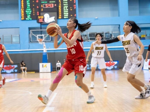 登峰造極籃球賽》太誇張！葉侑璇狂砍48分 率南山女籃擊敗日本