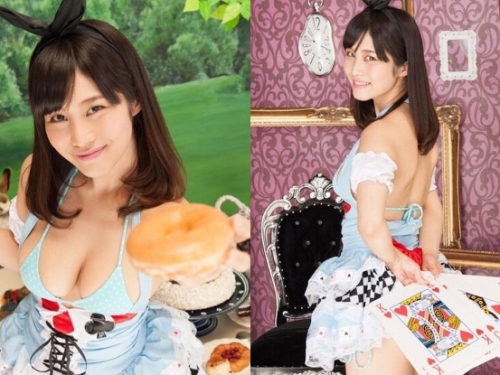 豪力大甩H奶！美乳級「橘花凜」揪你玩撲克，贏了才能吃的大咪咪！