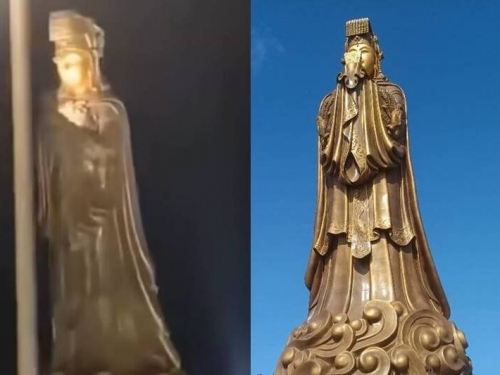 媽祖當低頭族？臉部亮一片畫面曝 網笑喊：要開燈啦！