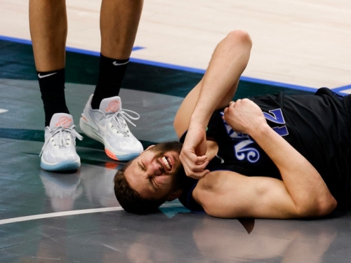 NBA》獨行俠內線球員相繼倒下！ 總教練奇德：我從未見過這樣的情況