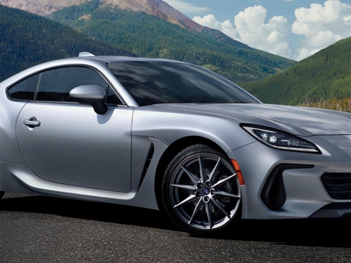渴望雙門後驅小跑車？第二代 Subaru BRZ 搭上2.4升水平對臥引擎正式發表啦！