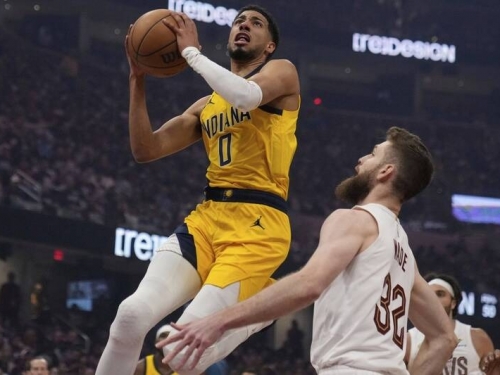 NBA季後賽》「新控球之神」哈里伯頓率溜馬勝騎士 東部準決賽開紅盤