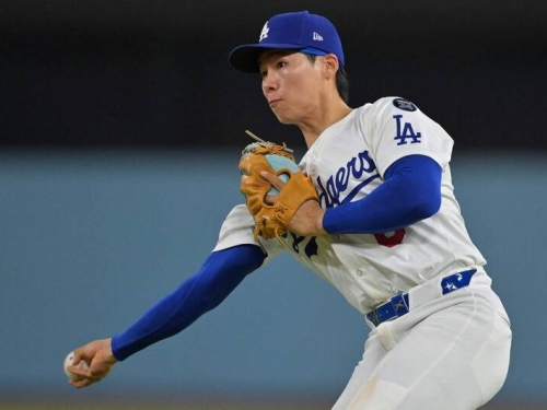 MLB》金慧成重返大聯盟遇狀況 在機場待約15小時、只能睡地板