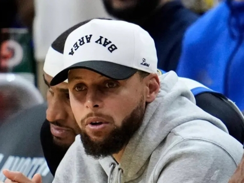 NBA》勇士出事了！Kerr「冒險戰術」遭反噬　Curry落淚內幕曝光