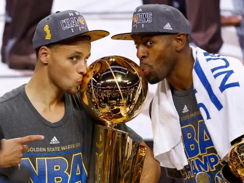 NBA》勇士慶祝「2015王朝首冠十周年」！2月26日將辦儀式致敬功臣