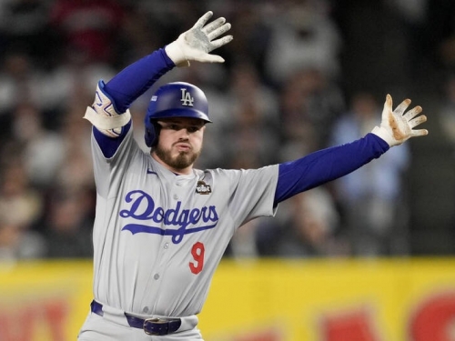 MLB》薪水大幅上漲！道奇冠軍二壘手轉戰紅人 獲1.09億約還有獎金