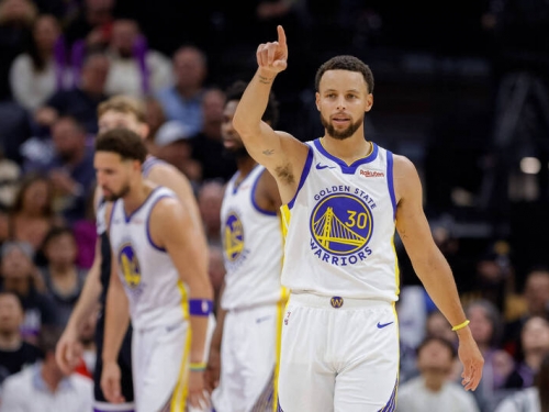 NBA》猛轟41分率勇士宰國王 柯瑞緊追「籃球之神」紀錄