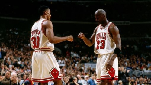 NBA／贏喬丹公牛？魔術強森也贊同