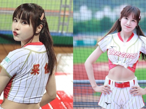 萌甜小龍女「李采依Oneone」甜笑超陽光，「腹肌加美腿」讓球迷秒脫單