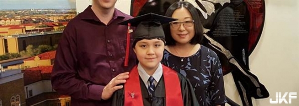 超齡神童！才12歲學歷太驚人 網友崩潰了