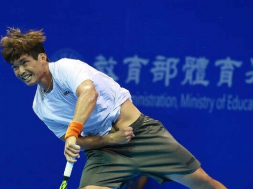 網球》何承叡連續3週男雙爭冠！廣州挑戰賽力退第4種子以英聯軍