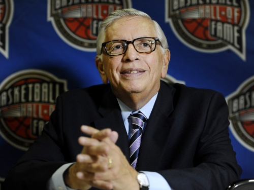 NBA／史坦追思會 魔術強森落淚：我會想念我的天使