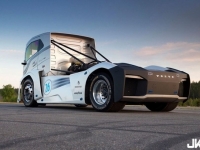 世界最快的卡車！跑完1公里只要21.29秒