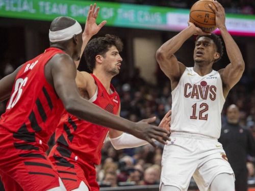 NBA》首支50勝球隊！杭特轟轉隊新高32分 騎士逆轉拓荒者收10連勝