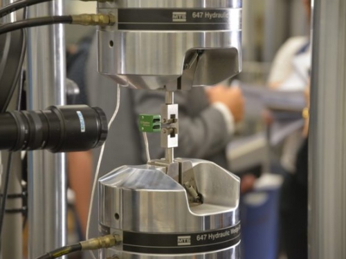 香港大學開發出「超級鋼」，比航空鋼材堅韌成本卻更低