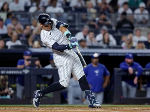 MLB》8月首打席就開砲！「法官」第40轟出爐 比肩神獸成洋基第4人
