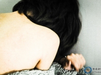 肯亞2女遭50男集體性侵 他拒當獸父被拔牙「菊花失守」