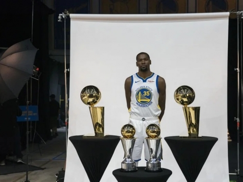 NBA》從73勝亞軍到不朽王朝 名人堂球星直言：KD拯救了勇士