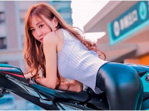 你的外送員已上線！跳脫世俗的重機女騎士—Miki