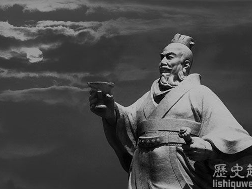 他是史上第一個被推上神壇的皇帝