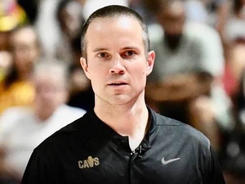 NBA》從東部龍頭騎士教練團挖人！ 太陽總教練連4季不同人