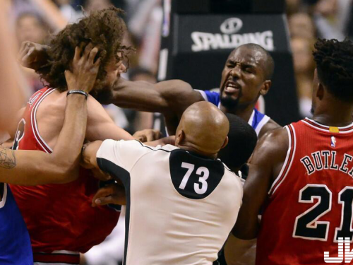 「吉祥物殺手」今天不打吉祥物 拳打伊巴卡上演大亂鬥