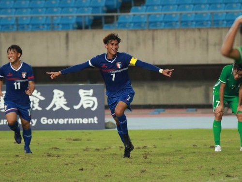 林明偉上演大四喜 中華隊大勝澳門