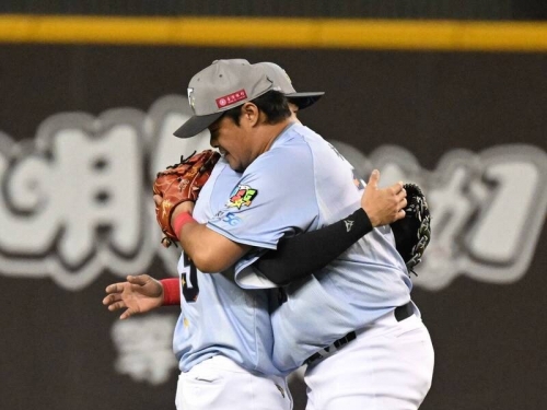 中職明星賽》「怎那麼快走到休息區？」林智勝游擊手身分感性告別國家隊