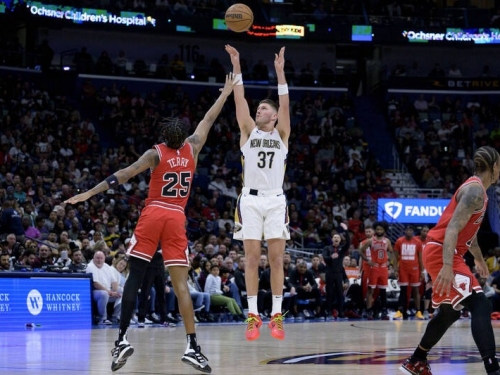 NBA》上季打出生涯年 尼克簽下「外送哥」續寫勵志故事