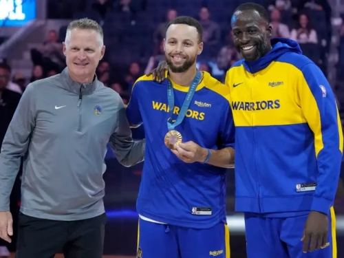 NBA》勇士今夏補強有成！輪換陣容提升　Kerr：我執教過深度最佳的球隊
