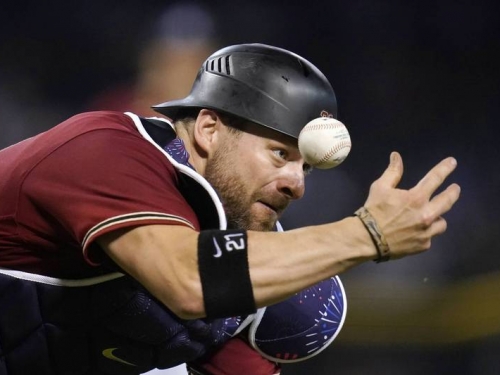 MLB》勇士動作不斷！今再與響尾蛇換來36歲老將捕手