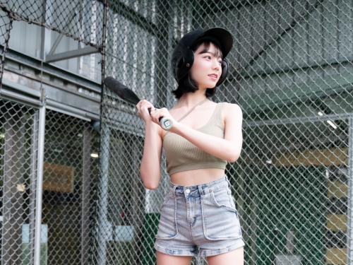 西門町大魯閣「氣質天菜女孩」美腿超誘人！可愛外型散發滿滿氣質～