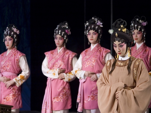 「活體嫁妝」！通房丫鬟百年不能說的秘密