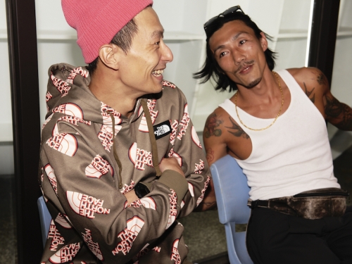 專訪 / 帶你一窺滑板人的浪漫！「9CE skateshop」主理人 Sky、Elmo 的聖誕儀式感