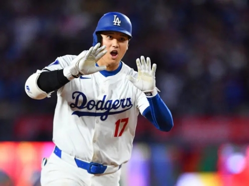 MLB》把球還給大谷翔平！日企業家砸下近4千萬　競標「50轟全壘打球」
